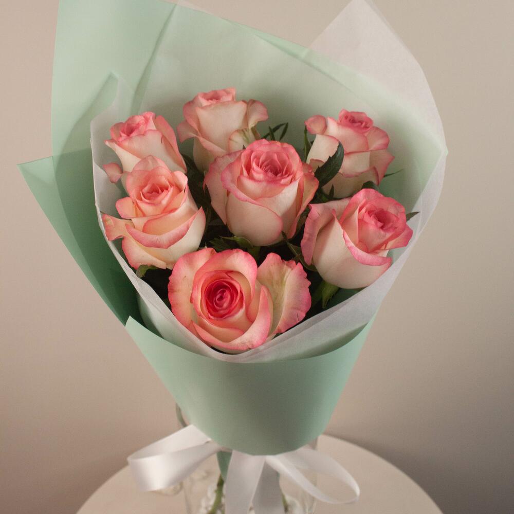 Нежные розы 7 шт